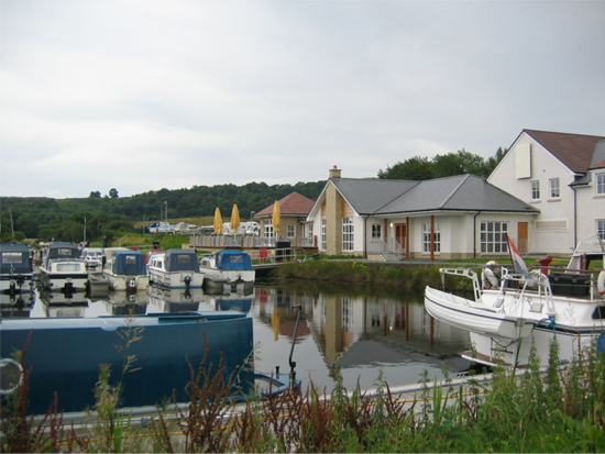 three lochs taxis
